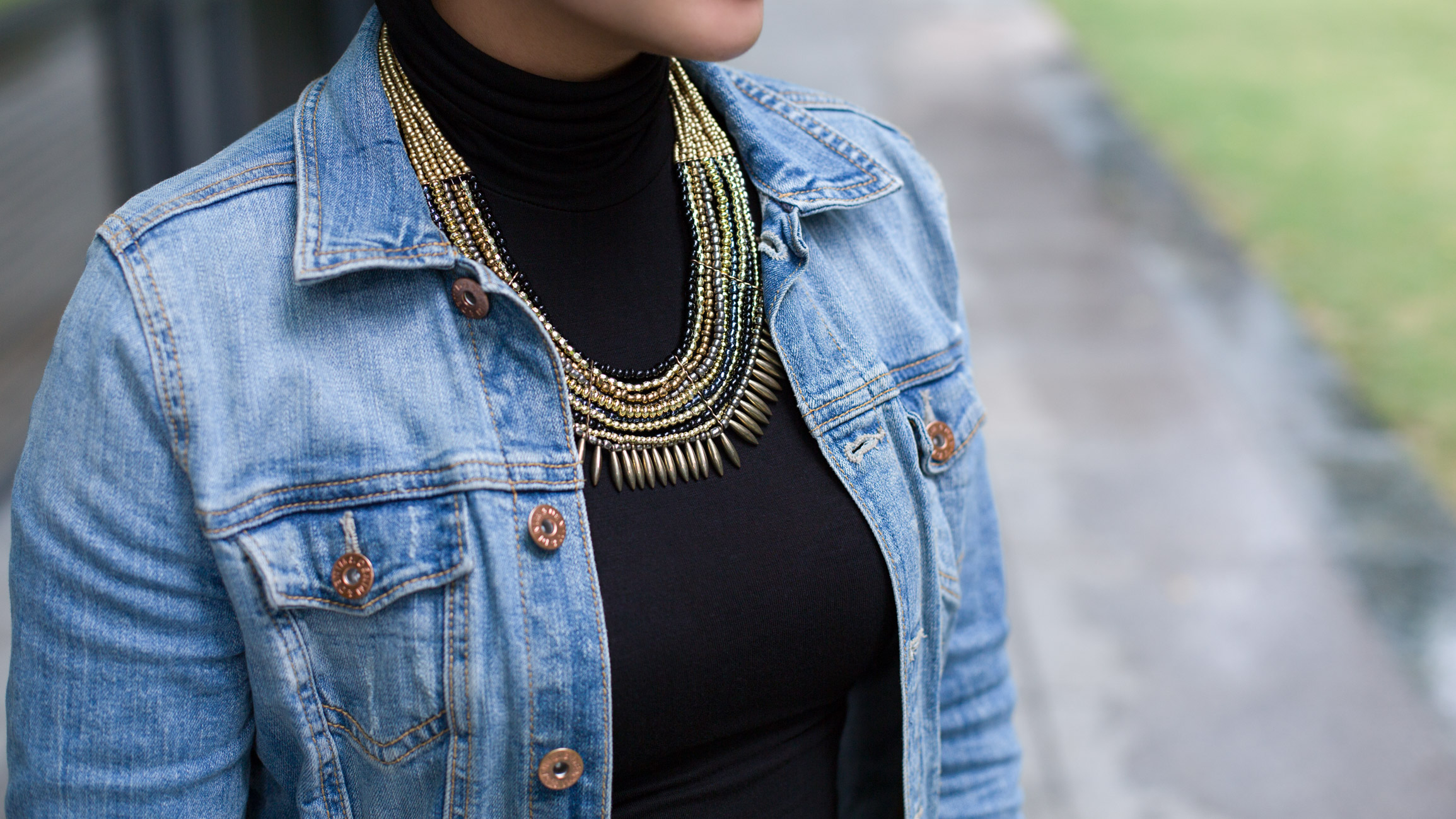 Misfaiza-Book_Purchaser-Singapore-Top_HM-Jacket_HM-Shoes_Mustafa_Centre-Bandana_Helen-Watch_Olivia_Burton-Bracelet_Pandora-UNIFORM-08082017-5-1