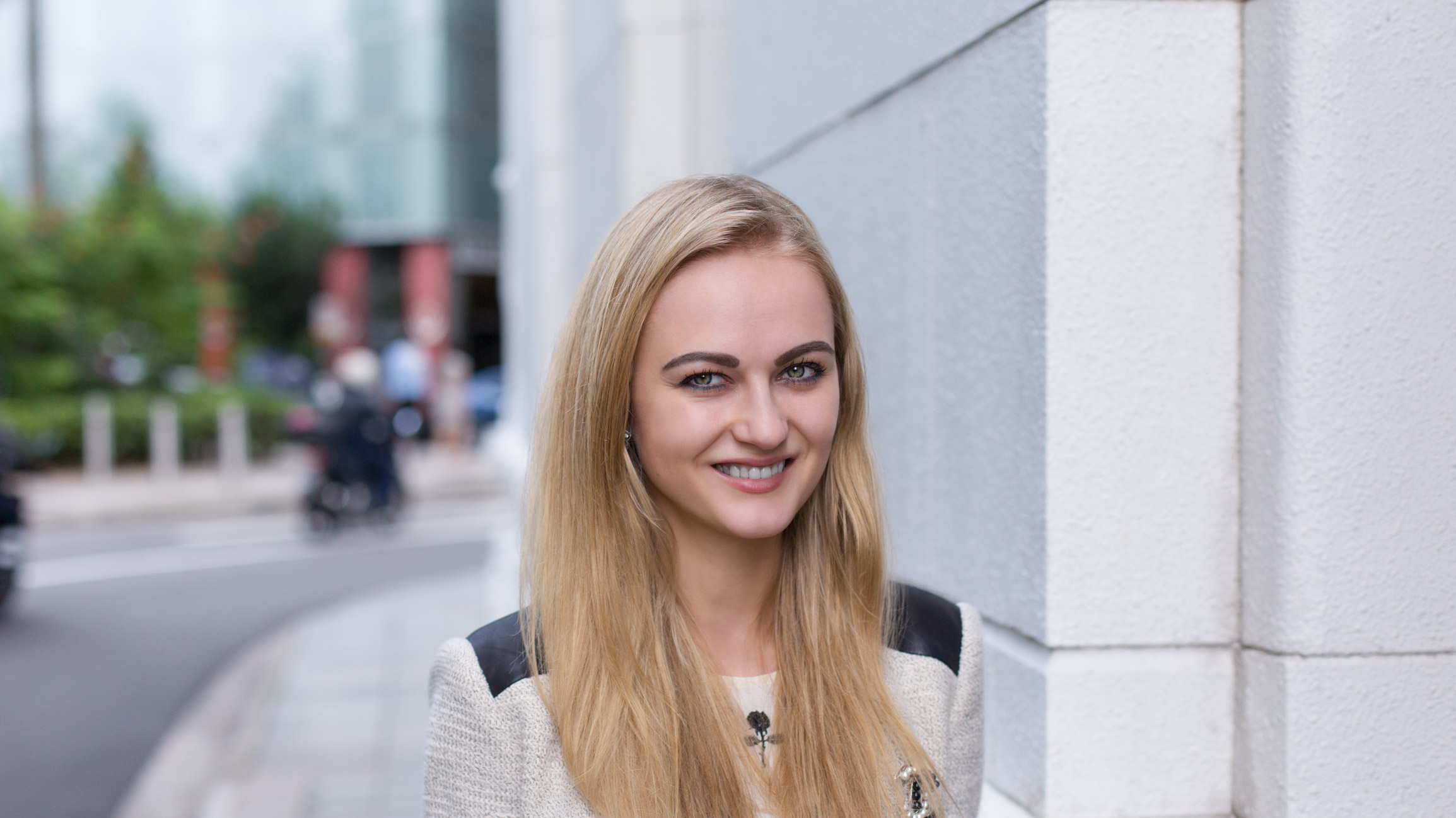 Veronika-Russian-Marketing-Jacket_Alice__Olivia-Top_HM-Bag_Chanel-Watch_Rolex-UNIFORM-24082017-4-1