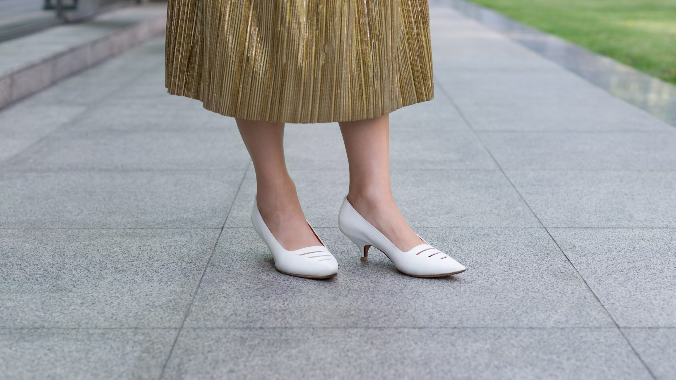 Clara-Sales-Singapore-Top_COS-Skirt_Zara-Shoes_Celine-Bag_Balenciaga-Bracelet_Tiffany__Co.-UNIFORM-07092017-2
