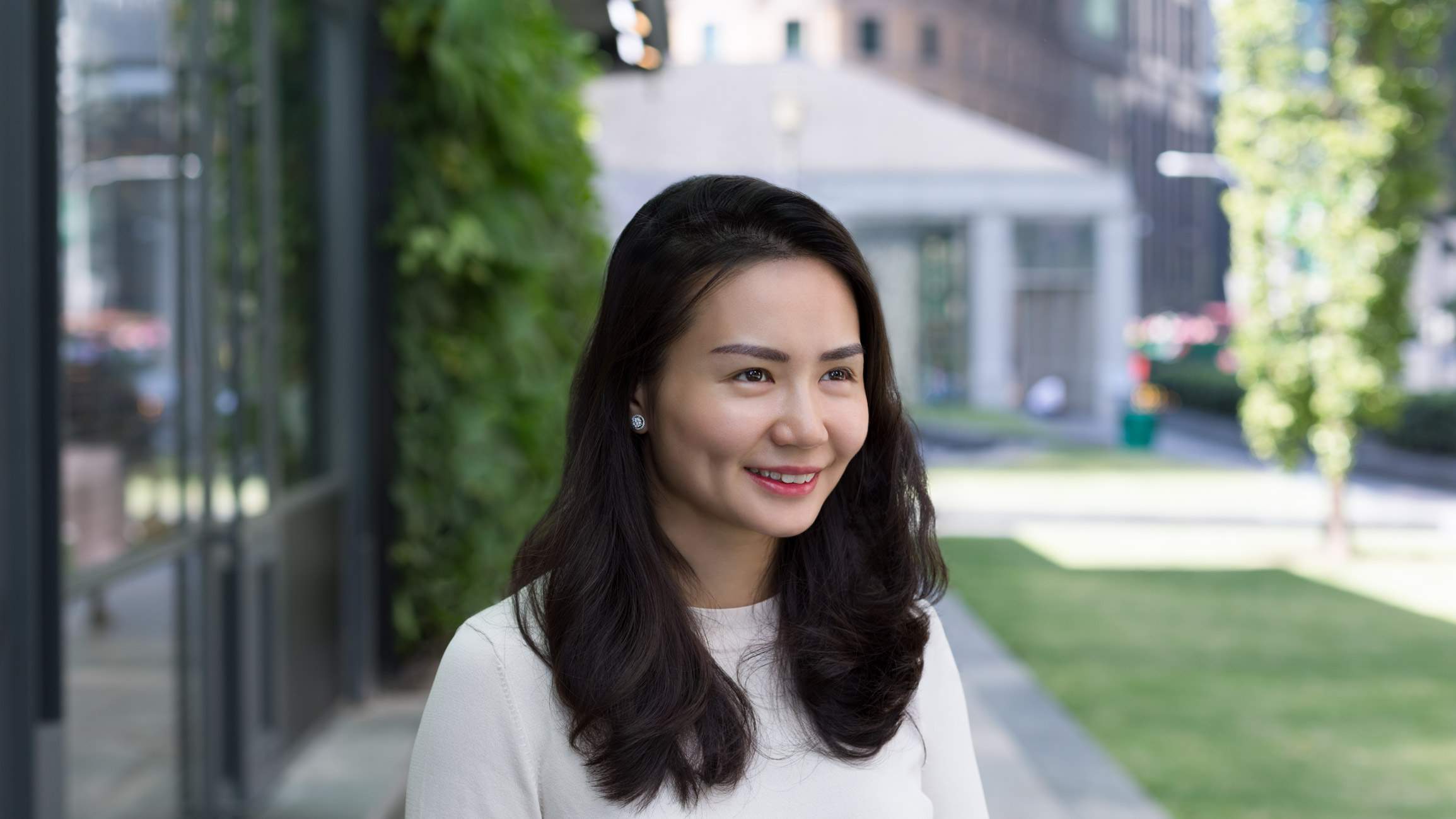 Clara-Sales-Singapore-Top_COS-Skirt_Zara-Shoes_Celine-Bag_Balenciaga-Bracelet_Tiffany__Co.-UNIFORM-07092017-4