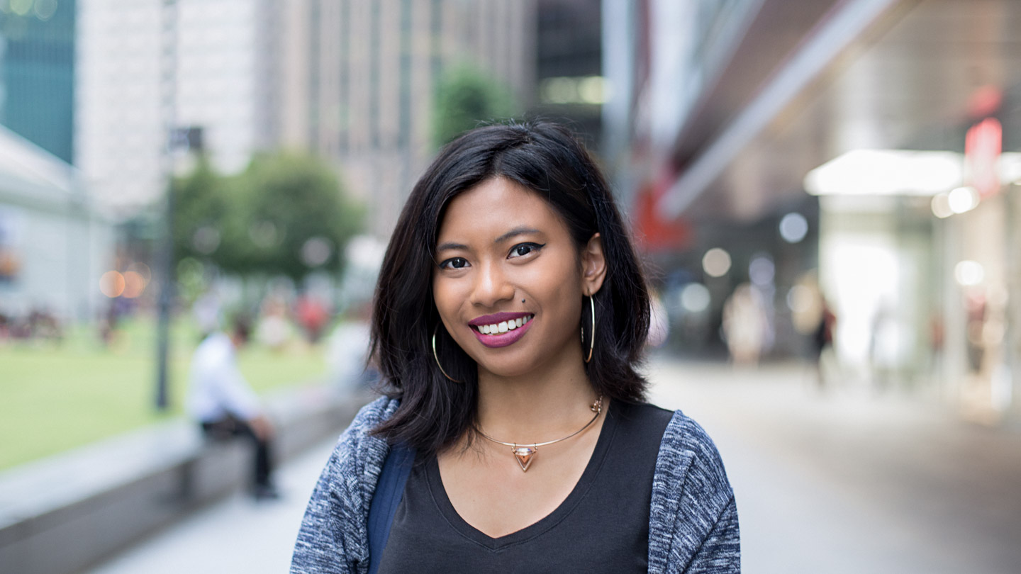 Diana-Singapore-Customer_Service-Cardigan_HM-Top_Uniqlo-Shoes_Cotton_On-Necklace_Charles__Keith-UNIFORM-12102017-3