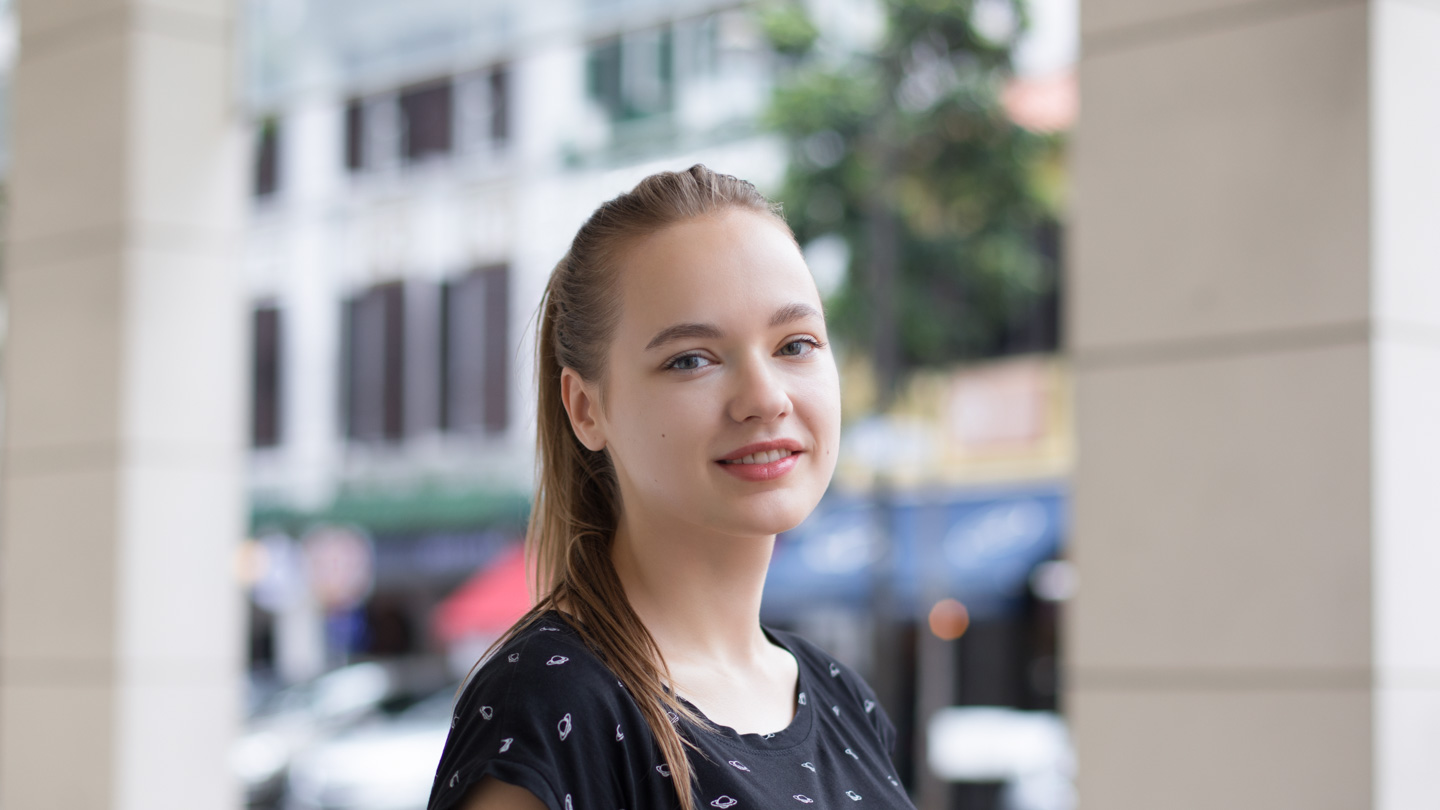 Kate-Belarus-Web_Developer-Tee_Mango-Sandals_Merrell-Bag_ONeill-UNIFORM-12102017-4