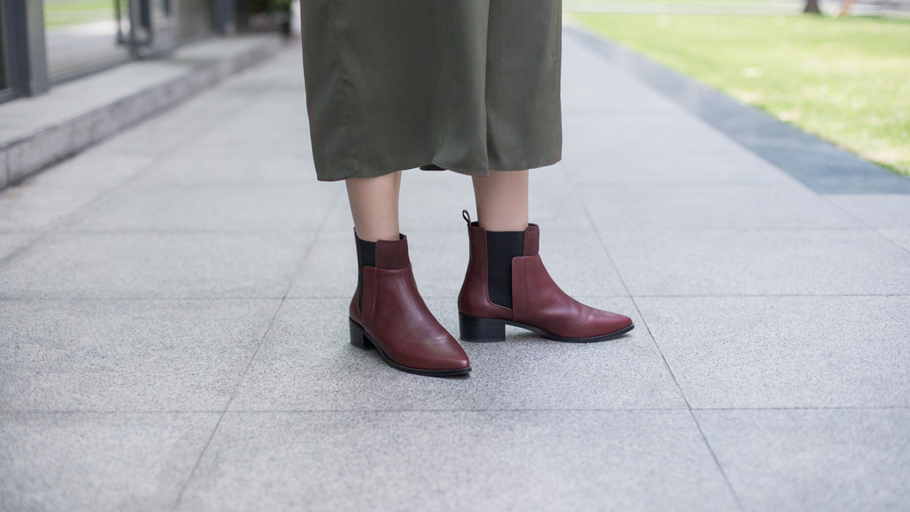 Phoebe-Singapore-Media_Manager-Shoes_Charles__Keith-Wallet_Balenciaga-UNIFORM-01112017-1