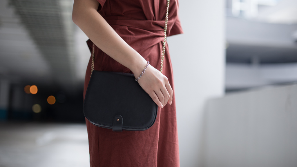 Vivien-Singapore-Advertising-Bag_Monki-Shoes_Rubi-Watch_Cartier—UNIFORM-02112017-4