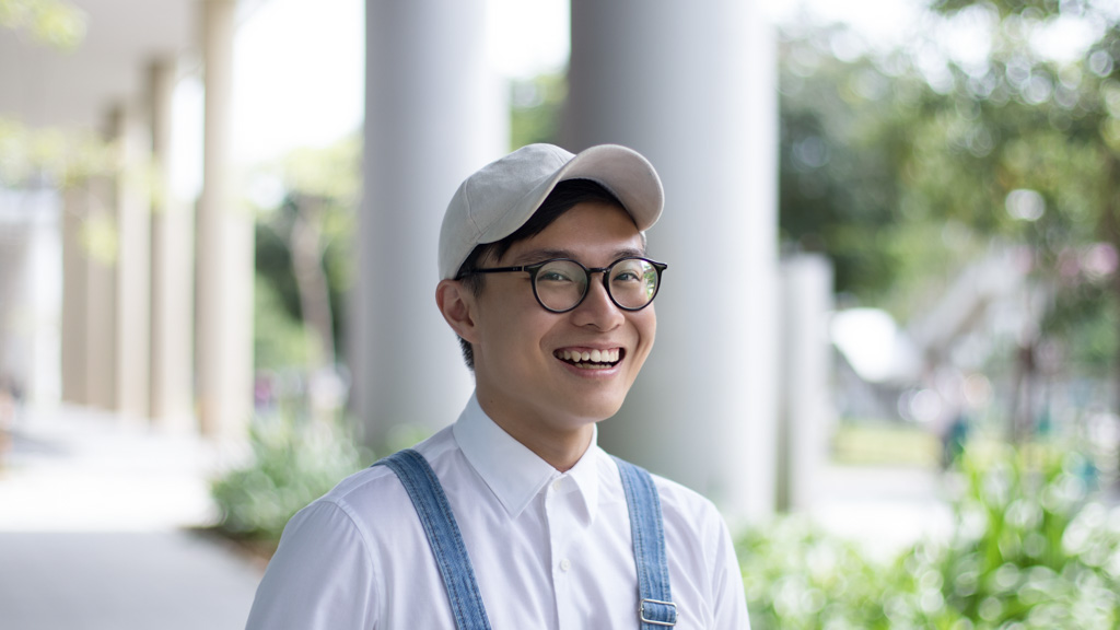 Cornelyus-Singapore-Marketing-Watch_Emporio_Armani-Cap_PullBear-Shirt_Uniqlo-Shoes_Reebok-Bag_Kensington-Jumpsuit_BOM-Glasses_Owndays—UNIFORM-02112017-1