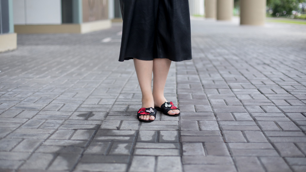 Esther-Singapore-Fashion-Watch_Frederique_Constant-Shoes_Pedro-Pants_ZARA-Ring_Cartier—UNIFORM-02112017-2