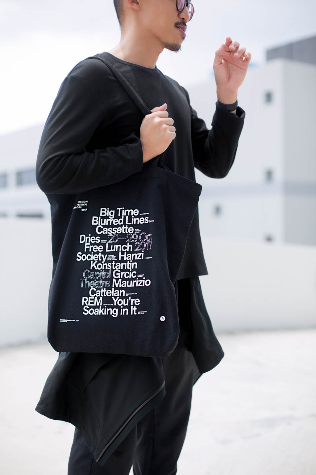 TY-Singapore-Creative_Director-Shirt_Uniqlo-Pants_Uniqlo-Shoes_Nike-UNIFORM-02112017-3