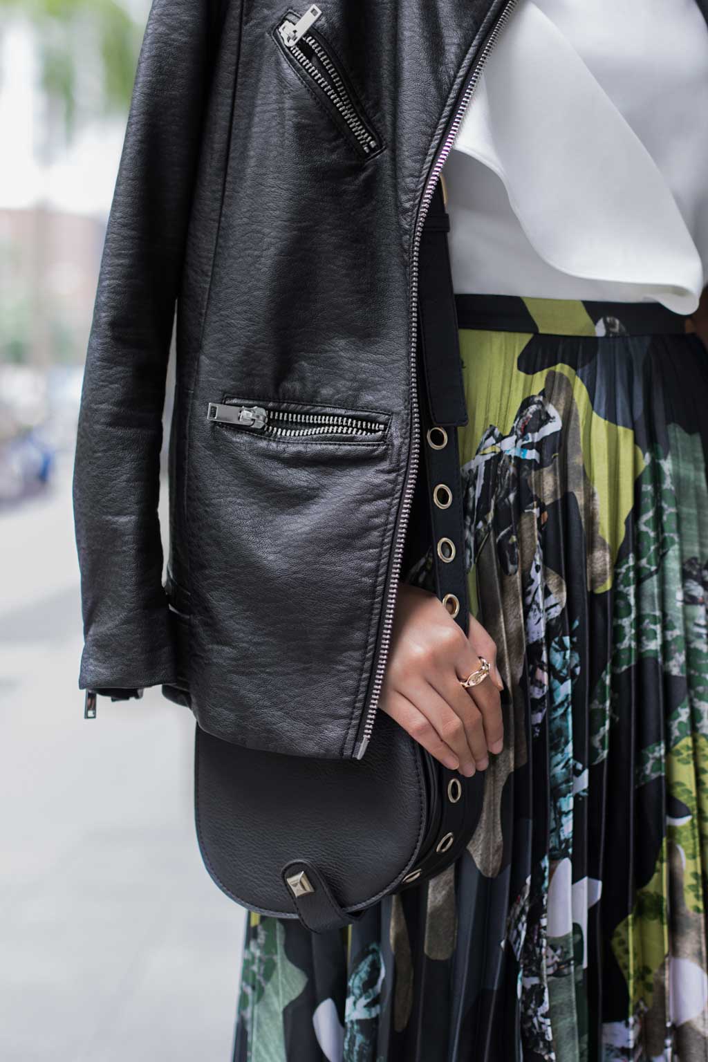 Hazyrah-Singapore-Advertising-Top_POMELO-Skirt_ASOS-Shoes_ASOS-Bag_ASOS-Jacket_HM-UNIFORM-05012018-3