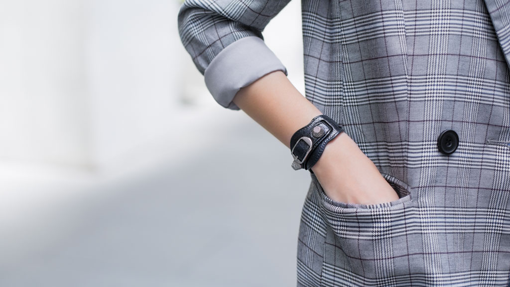 Shentonista-Krystle-Singapore-Personal_Assistant-Jeans_ZARA-Blazer_Love_Bonito-Top_Topshop-Shoes_Pazzion-Watch_Marc_Jacobs-Bracelet_Balenciaga-Wallet_YvesSaintLaurent-UNIFORM-18012