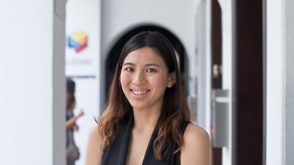 Shentonista-Eunice-Singapore-Media-Shoes_Dr_Martens-Wallet_Balenciaga-Watch_Larsson__Jennings-UNIFORM-06032018-51