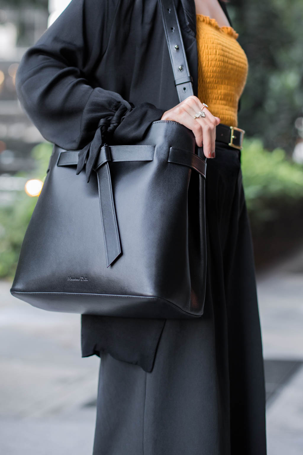 Shentonista-Farah-Singapore-Paralegal-Jacket_HM-Pants_Editors_Market-Shoes_Charles__Keith-Top_TEMT-Bag_Massimo_Dutti-Ring_Tessellate-Earrings_Lovisa-Watch_Daniel_Wellington-UNIFORM-2