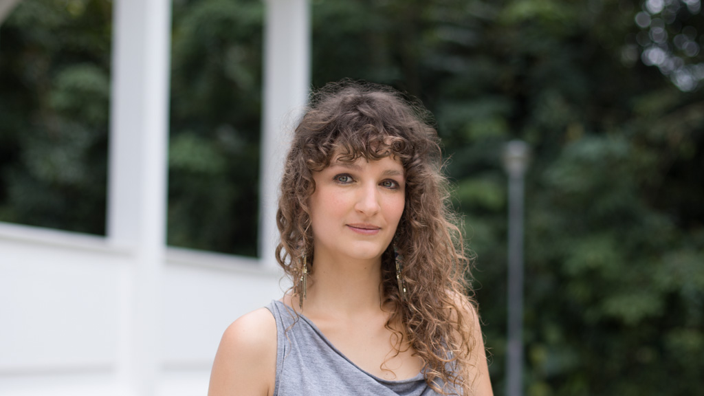 Shentonista-Maya-Switzerland-Artist-Shades_Ray-ban-UNIFORM-25012018-2