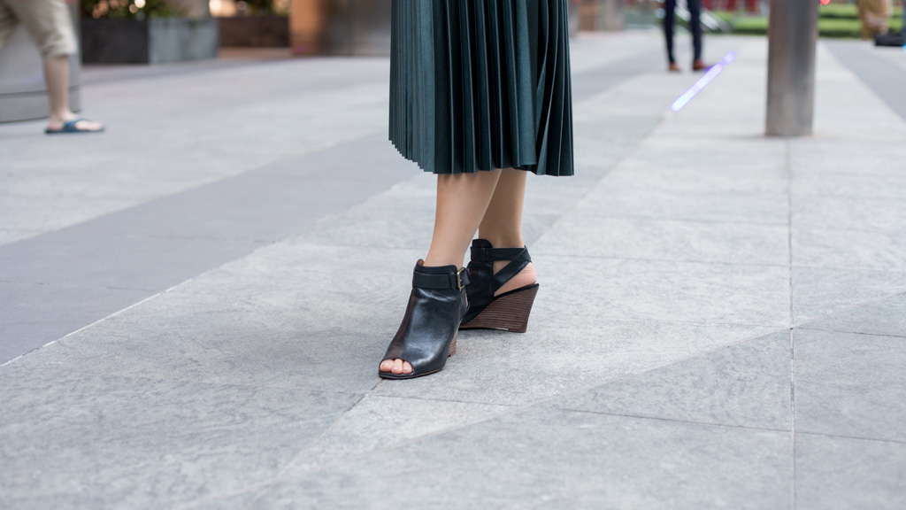 Shentonista-Jacqueline-Singapore-HR_Consultant-Top_Banana_Republic-Skirt_Zara-Shoes_Nine_West-Watch_Tag_Heuer-UNIFORM-06032018-2