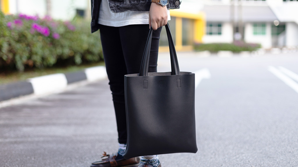 Abigail-Strategist-Singapore-Jacket_Bershka-Top_Ikea-Bag_Muji-Watch_Timex-UNIFORM-18042018-2