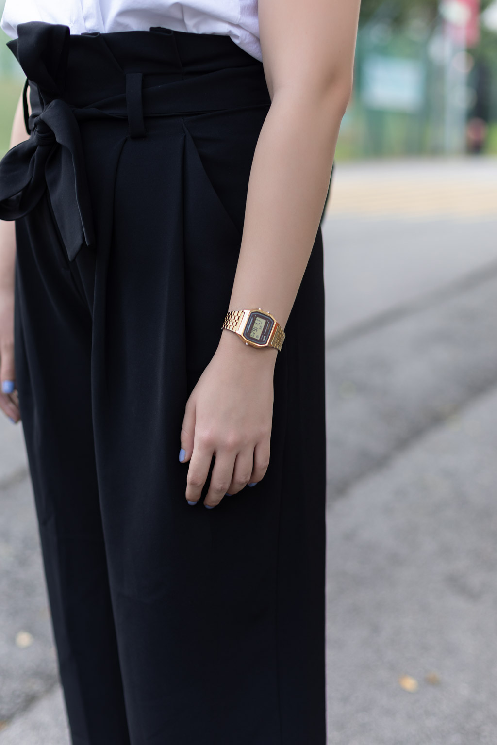 Caryn-Gallery_Executive-Singapore-Top_Mango-Pants_COS-Shoes_Charles__Keith-Bag__Other_Stories-UNIFORM-18042018-3