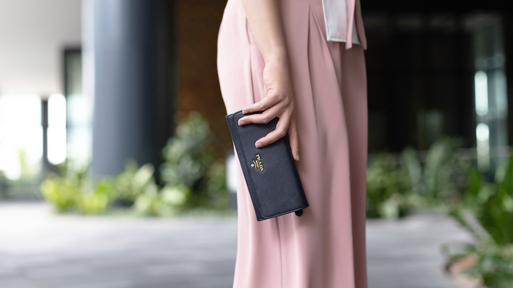 Geraldine-HR-Singapore-Top_Love_Bonito-Shoes_ZALORA-Watch_Rosefield-Wallet_Prada-UNIFORM-18042018-2