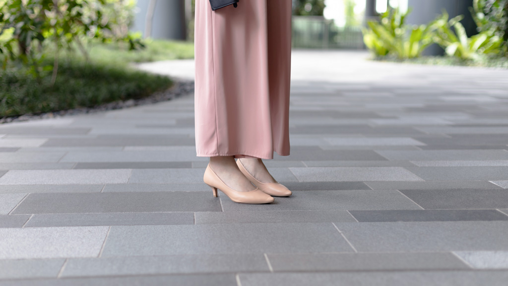 Geraldine-HR-Singapore-Top_Love_Bonito-Shoes_ZALORA-Watch_Rosefield-Wallet_Prada-UNIFORM-18042018-3