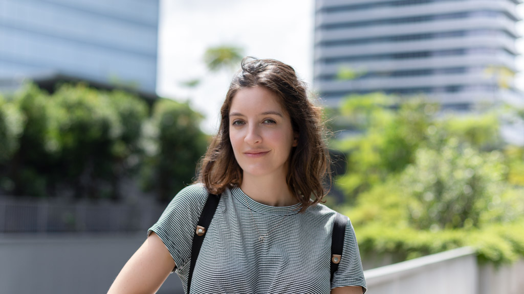 Geraldine_H-Marketing-France-Dress_ASOS-Bag_QWSTION-UNIFORM-18042018-1