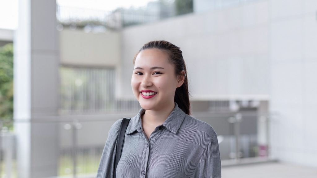 Nicole-Video_Producer-Singapore-Dress_ZARA-Bag-H__M-Shoes_Converse-UNIFORM-18042018-1