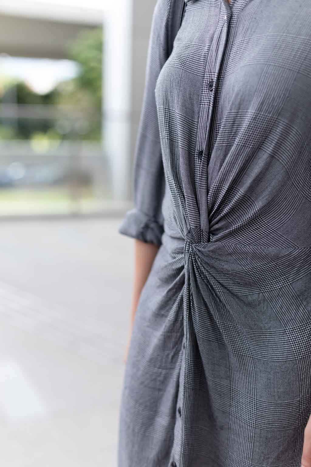 Nicole-Video_Producer-Singapore-Dress_ZARA-Bag-H__M-Shoes_Converse-UNIFORM-18042018-4