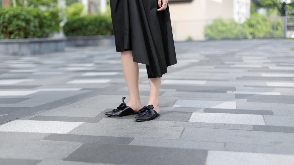 Olivia-Designer-Singapore-Top_Square_The_Label-Pants_Square_The_Label-Shoes_Pomme_dOr-Bag_X_Nihilo-UNIFORM-18042018-2