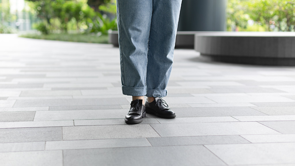 Skye-Shipping-China-Top_Muji-Jeans_Taobao-Shoes_Bally-UNIFORM-18042018-2