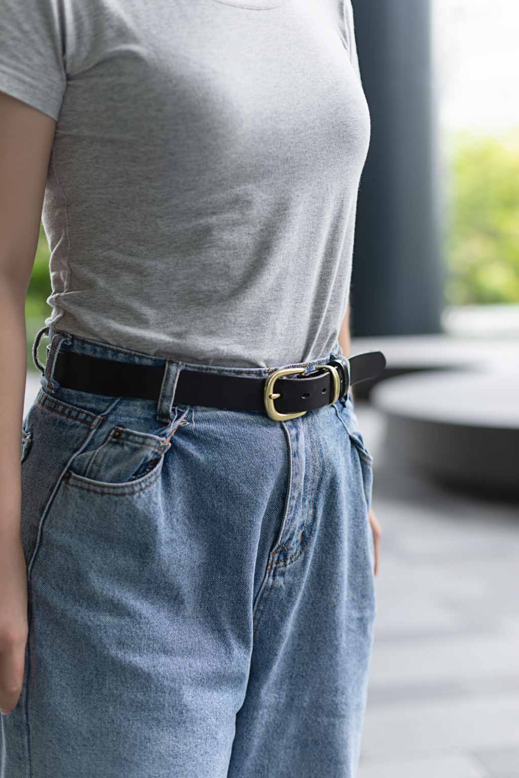 Skye-Shipping-China-Top_Muji-Jeans_Taobao-Shoes_Bally-UNIFORM-18042018-3