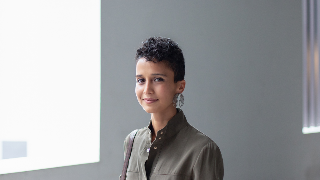 Arwa-Interior_Design-Singapore-Jacket_ZARA-Shoes_New_Zealand-Watch_Casio-Rings_Bangkok_Iran_Iraq_New_Zealand-Earrings_India-UNIFORM-22052018-1