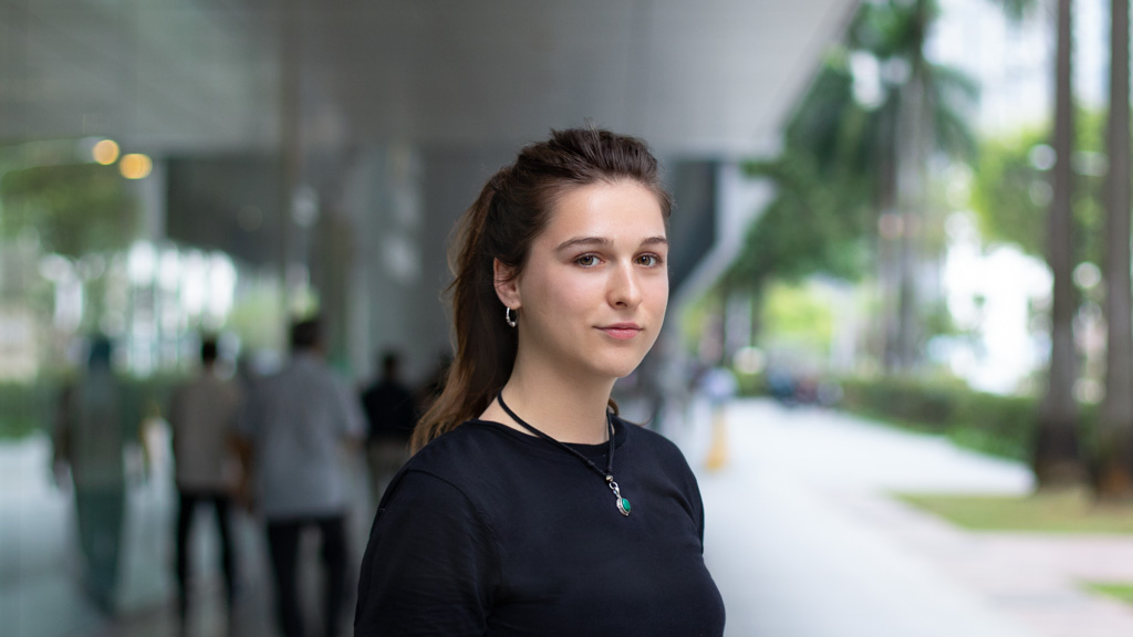 Mallaury-Student-France-Skirt_Thrifted-Shoes_Spain-Bag_Vintage-UNIFORM-16052018-1