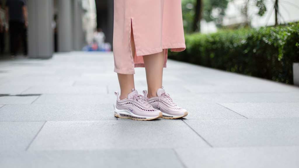 Eleanor-E-Commerce-Singapore-Top_Muji-Shoes_Nike-Bandana_Vans-UNIFORM-20062018-2