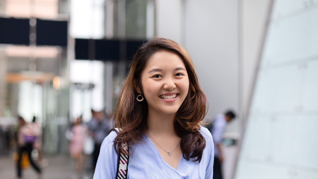 Jessica-Recruitment-Singapore-Pants_Taobao-Shoes_Iora-Necklace-Taka_Jewellery-Earrings_Lovisa-Bag_Aldo-UNIFORM-20062018-1