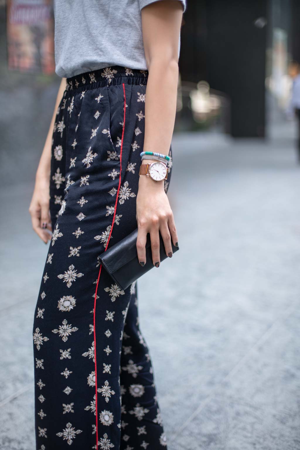 Michelle-Writer-Singapore-Top_Uniqlo-Pants_HM-Shoes_Adidas-Earrings_Lovisa-Wallet_COS-Watch_Plain_Supplies-UNIFORM-12072018-2