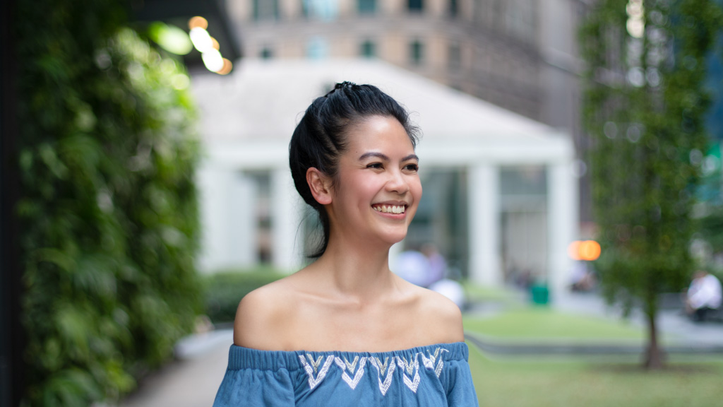 Hira-Broker-Singapore-Dress_Hong_Kong-Shoes_Converse-Bag_Sweden-UNIFORM-27072018-4