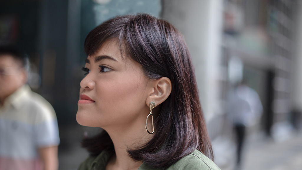 Isty-Administration-Singapore-Shirt_Uniqlo-Shoes_Novesta-Pants_The_Editors_Market-Earrings_Twirls_Of_Yarn-Bag_shuh.-UNIFORM-09102018-4