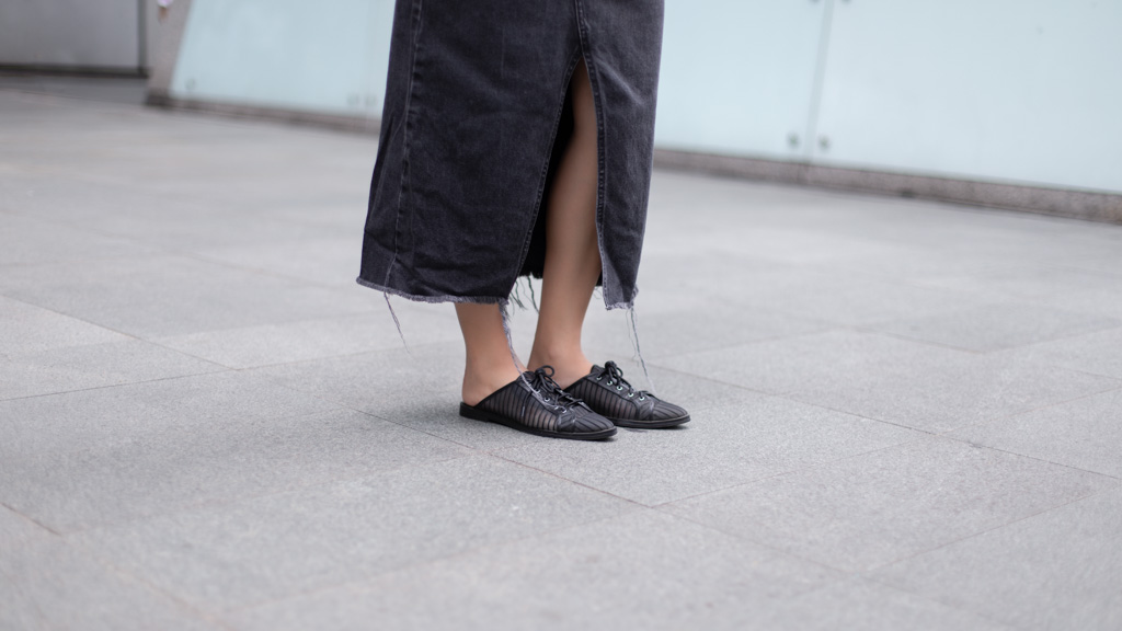 Karisa-E-Commerce-Singapore-Skirt_Topshop-Shoes_Charles__Keith-UNIFORM-29082018-3