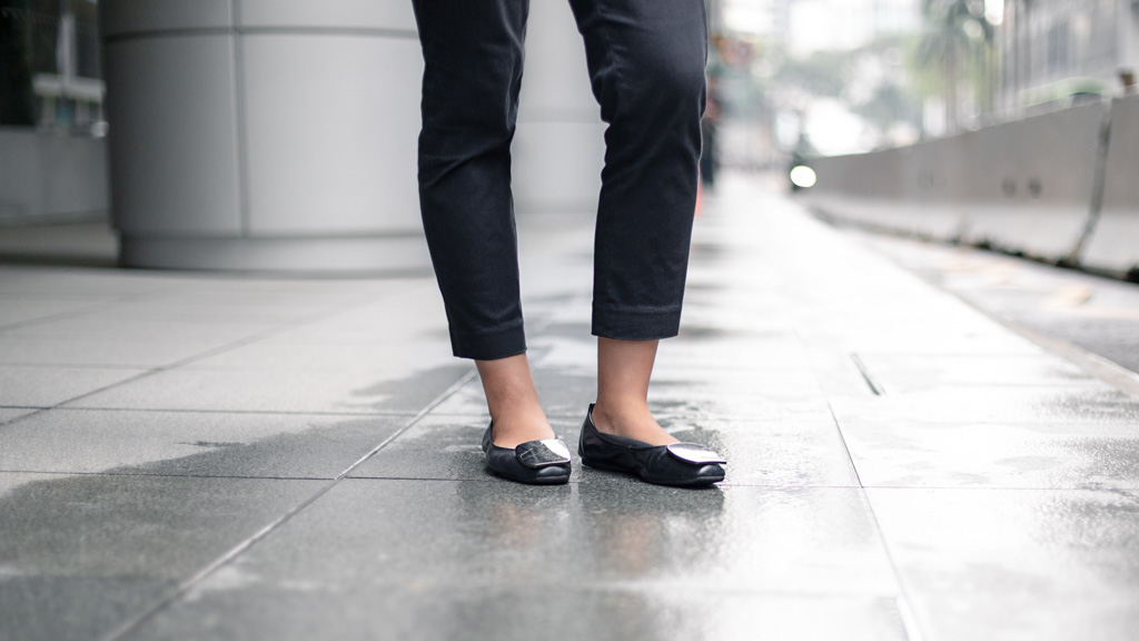 Savannah-Training-China-Shirt_ZARA-Jacket_ZARA-Shoes_Coach-Glasses_Gentle_Monster-UNIFORM-09102018-3