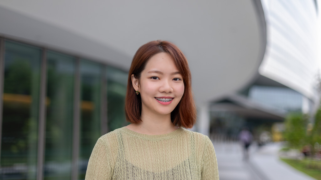 Alison-Producer-Singapore-Top_Taobao-Earrings_Taobao-UNIFORM-25102018-5