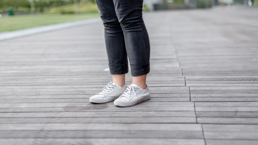 Amelia-Social_Media-Singapore-Top_Mango-Jeans_Dorothy_Perkins-Shoes_Bata-Watch_Casio-UNIFORM-25102018-2