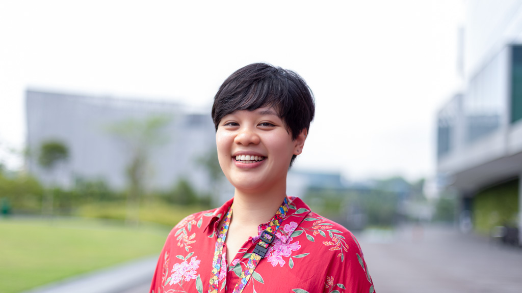 Amelia-Social_Media-Singapore-Top_Mango-Jeans_Dorothy_Perkins-Shoes_Bata-Watch_Casio-UNIFORM-25102018-5