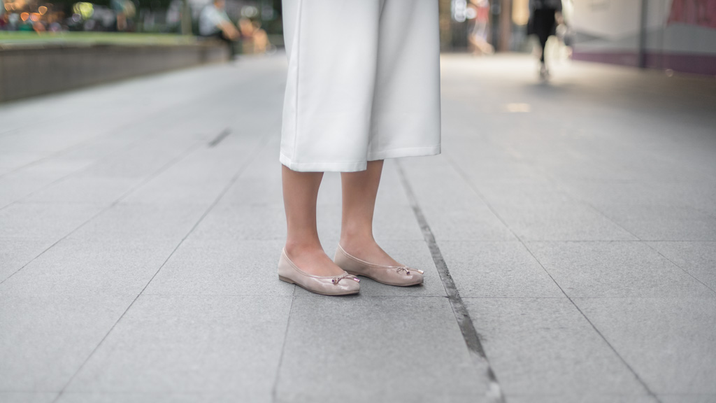 Adeline-Executive-Singapore-Jacket_Love_Bonito-Pants_The_Closet_Lover-Shoes_PrettyFit-Bag_Rabeanco-UNIFORM-22112018-2