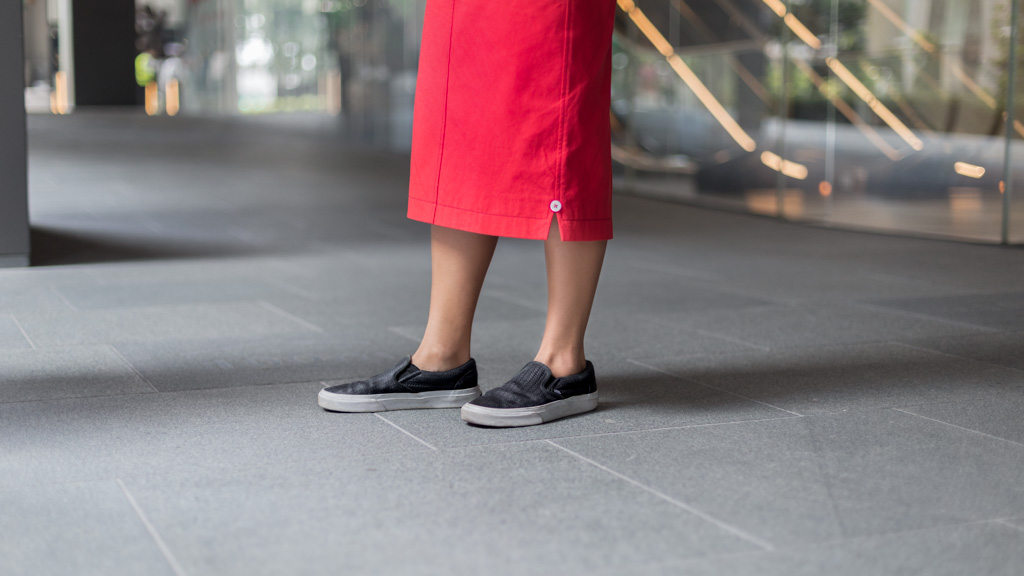 Charmaine-Creative-Singapore-Skirt_Thom_Browne-Shoes_Vans-Bag_Mulberry_Comme_des_Garcons-Watch_Cartier-UNIFORM-05122018-3