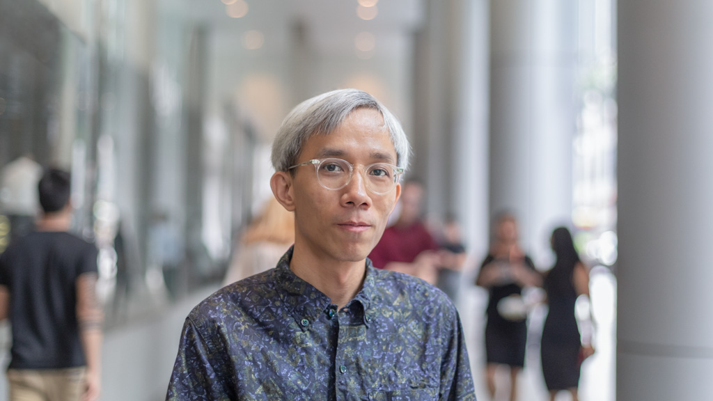 George-IT-Singapore-Shirt_Engineered_Garments-Jeans_Levis-Boots_LL_Bean-Glasses_Oliver_Peoples-UNIFORM-22112018-4