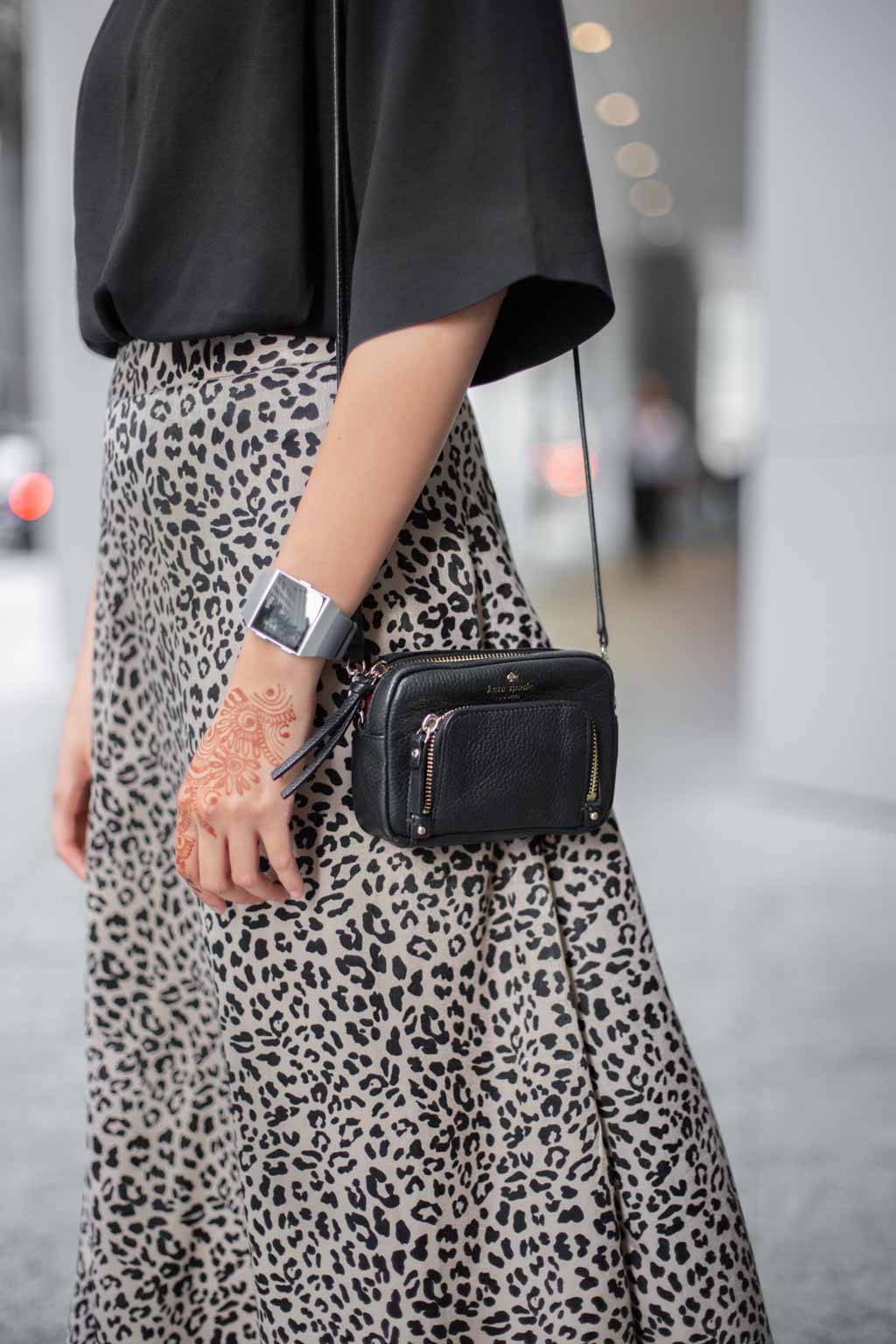 Grace_Leong-Singapore-Top_In_Good_Company-Skirt_Mango-Shoes_Muji-Bag_Kate_Spade-Watch_Fitbit-UNIFORM-25102018-3