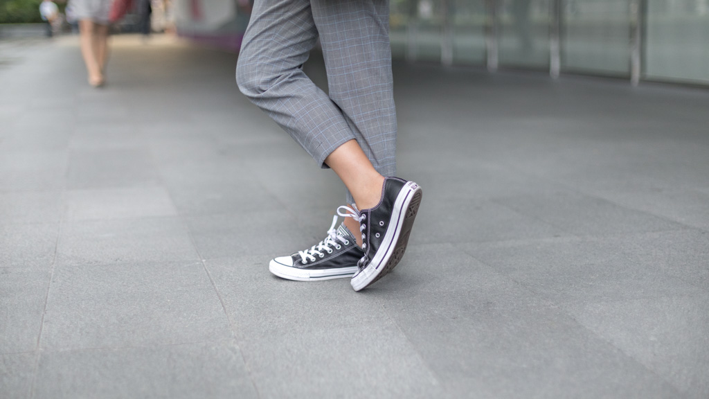 Bek-Publishing-New_Zealand-Top_Uniqlo-Pants_Uniqlo-Shoes_Converse-Bag_Calvin_Klein-UNIFORM-05122018-4