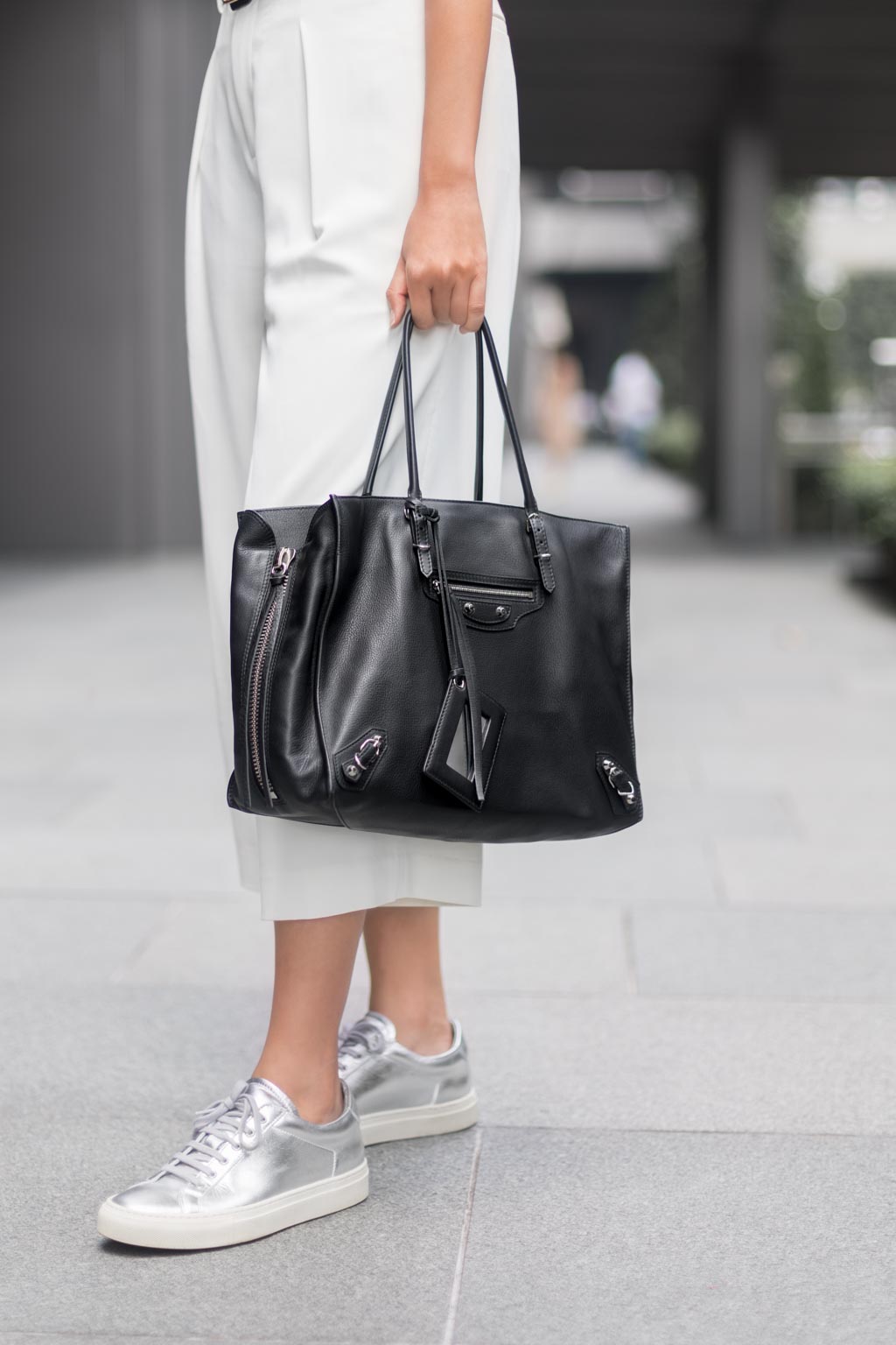 Theresa-Brand_Partnership_Manager-Singapore-Pants_Uniqlo-Shoes_Common_Projects-Bag_Balenciaga-UNIFORM-20122018-3