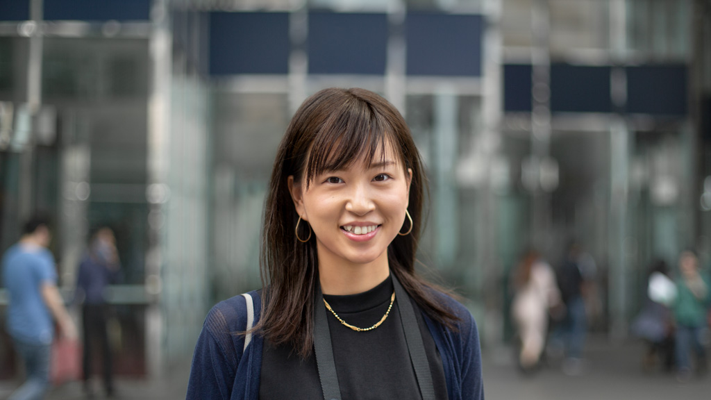 Riho-Banking-Japan-Cardigan_Lautreamont-Shoes_Converse-Bag_Furla-Watch_Daniel_Wellington-UNIFORM-11012019-4