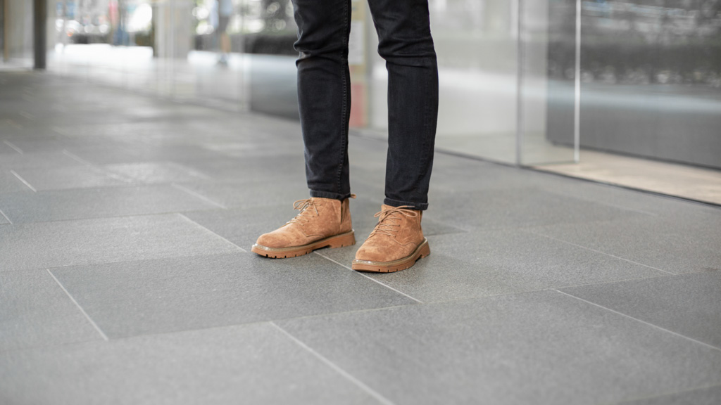 Wayne-FB-Singapore-Top_HM-Jacket_Pull__Bear-Jeans_Uniqlo-Boots_ASOS-UNIFORM-11012019-2