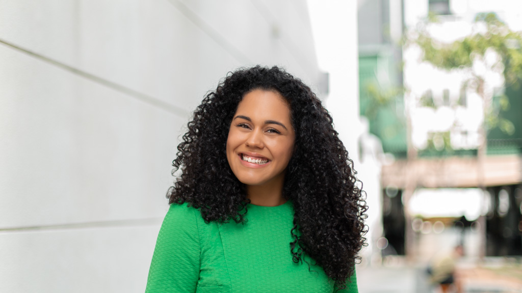 KJ-Recruitment-UK-Dress_Topshop-Shoes_ASOS-Bag_ASOS-UNIFORM-26032019-3