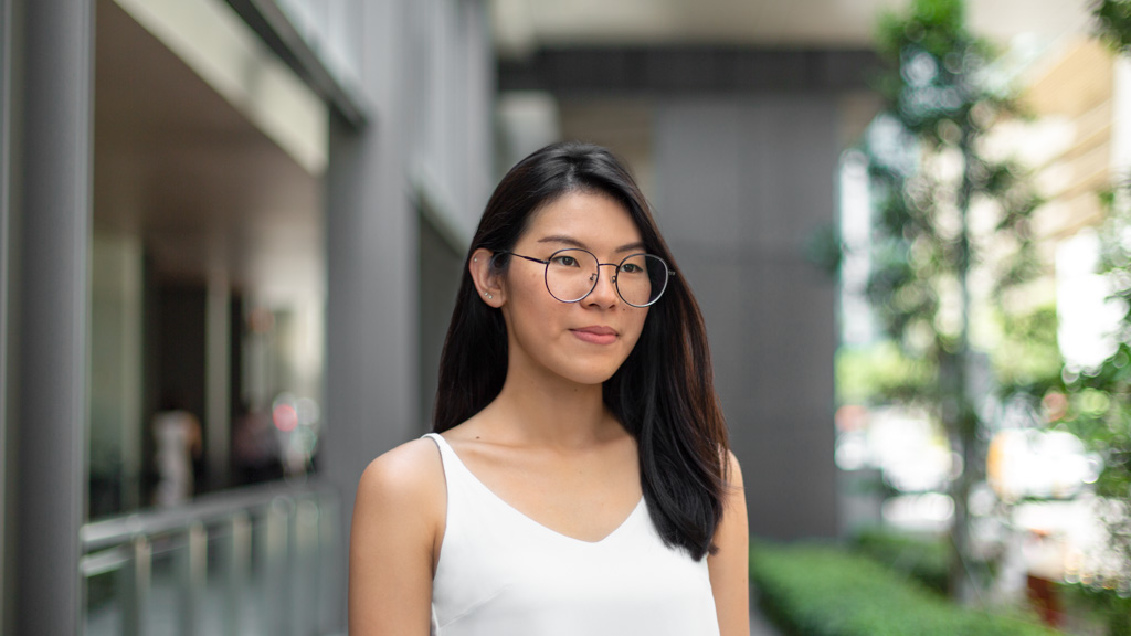 Pearl-Project_Management-Singapore-Top_Bang_Kok-Skirt_Hong_Kong-Shoes_Puma-Watch_Solvil_Et_Titus-Wallet_Cath_Kidston-UNIFORM-26032019-4