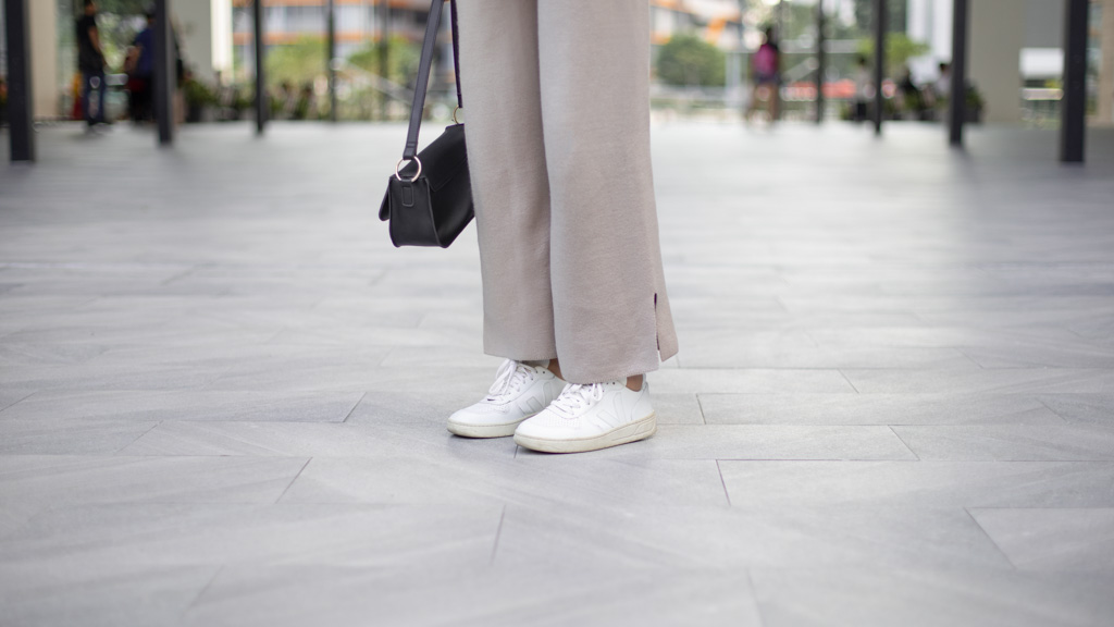 Jazlina-Fashion-Singapore-Blazer_Love_Bonito-Pants_GQ-Shoes_Veja-Bag_ASOS-UNIFORM-27062019-2